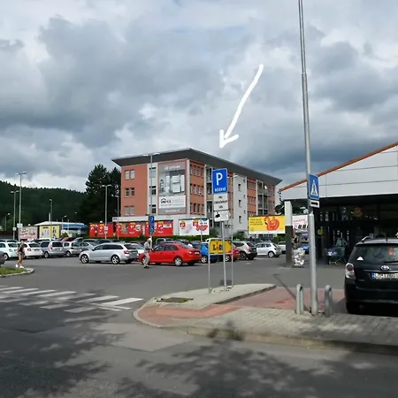 Maytex - Ubytovanie V 46M2 Apartmane S Balkonom Liptovsky Mikulas Exterior photo
